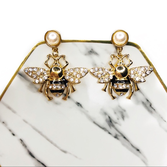 ORNAMENTAL STONE Jewelry - BLING BEE FAUX PEARL SPARKLY BUG DANGLE EARRINGS